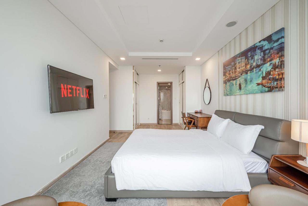 Landmark 81 Vinhomes Park Luxury * Ho Chi Minh City